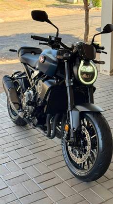 HONDA CB 1000R BLACK EDITION ABS HONDA CB 1000R BLACK EDITION ABS